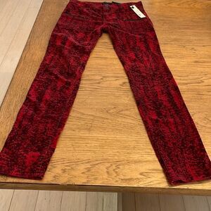 SANCTUARY RED/BLACK ANIMAL PRINT CORDUROY SKINNY PANTS.  NEW